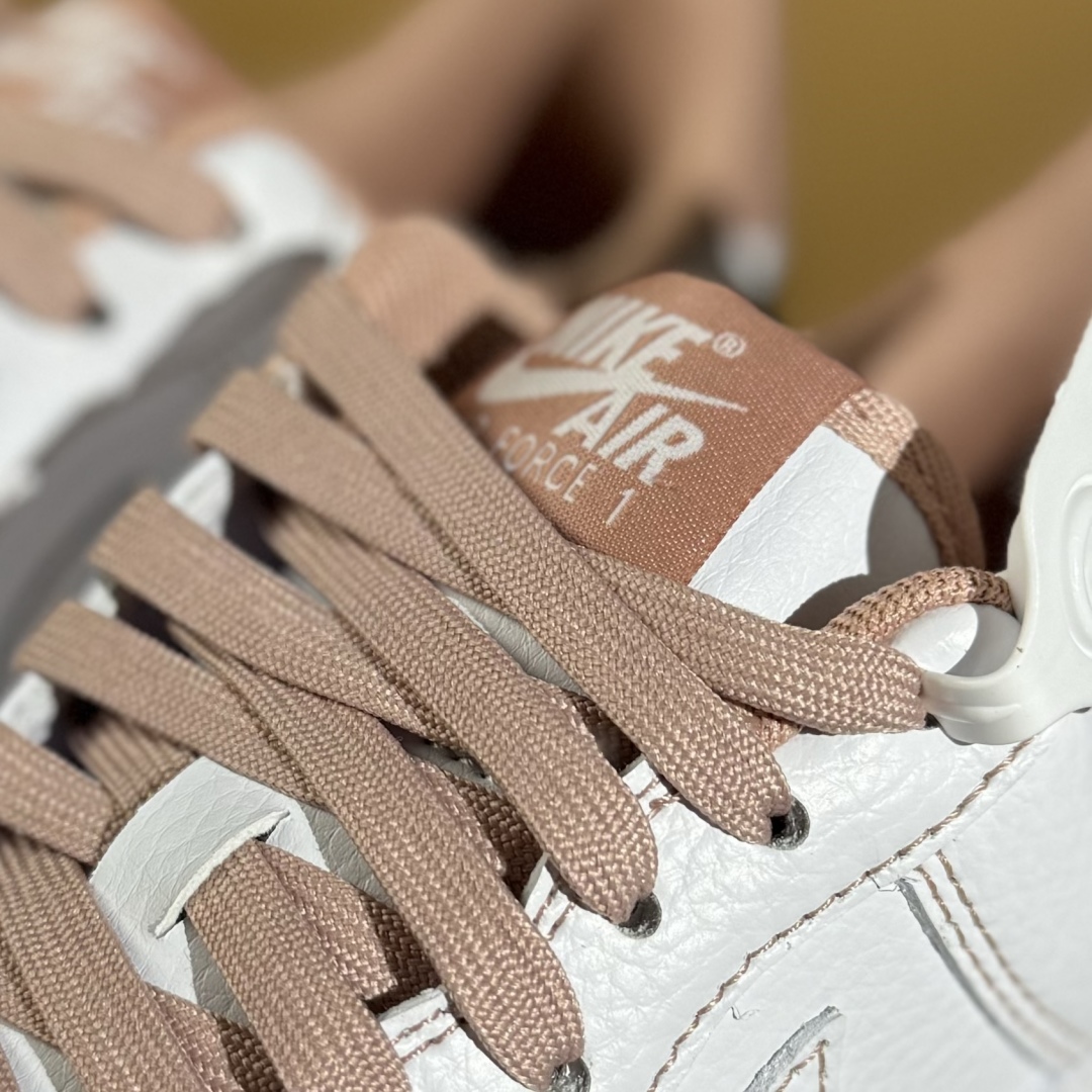 200 Air Force 1 '07 Low 白粉小银钩  IB6543-100