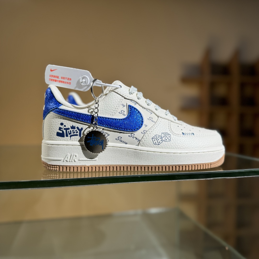 260 Nike Air Force 1‘07 Low 斯图西联名 骰子米蓝生胶 空军一号低帮休闲板鞋 KJ1688-006