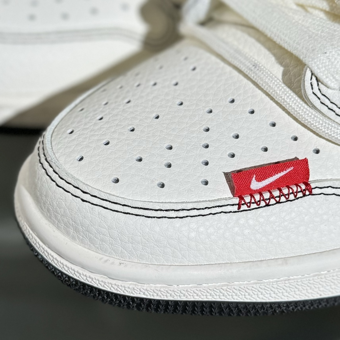 300 Travis Scott x Fragment Design x Air Jordan 1 Low SP AJ1 乔1 LV联名 黑帆布抽绳 低帮文化休闲板鞋 YX5066-388