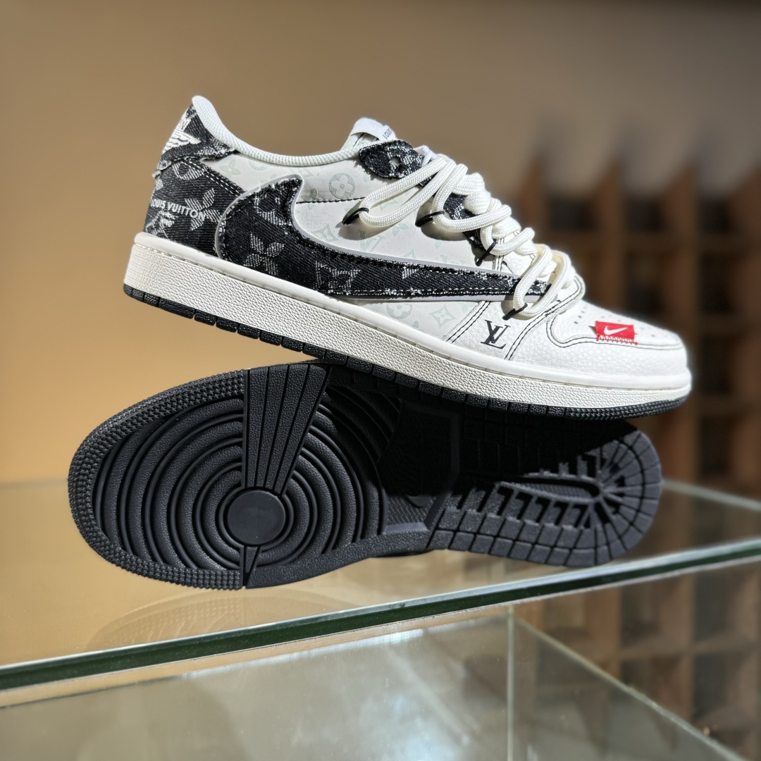 300 Travis Scott x Fragment Design x Air Jordan 1 Low SP AJ1 乔1 LV联名 黑帆布抽绳 低帮文化休闲板鞋 YX5066-388