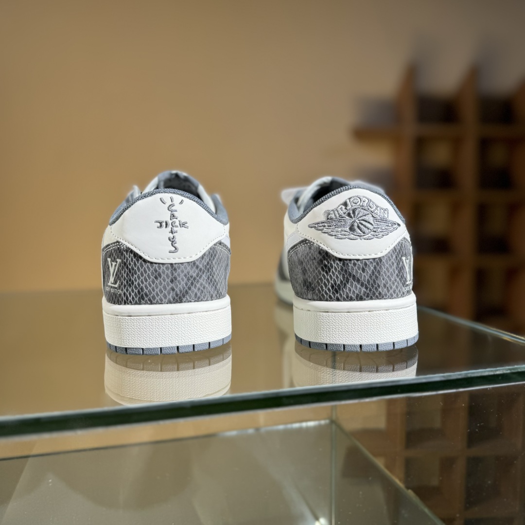 280 Travis Scott x Fragment Design x Air Jordan 1 Low SP AJ1 乔1 LV联名 蛇纹灰 低帮文化休闲板鞋 XS7089-619