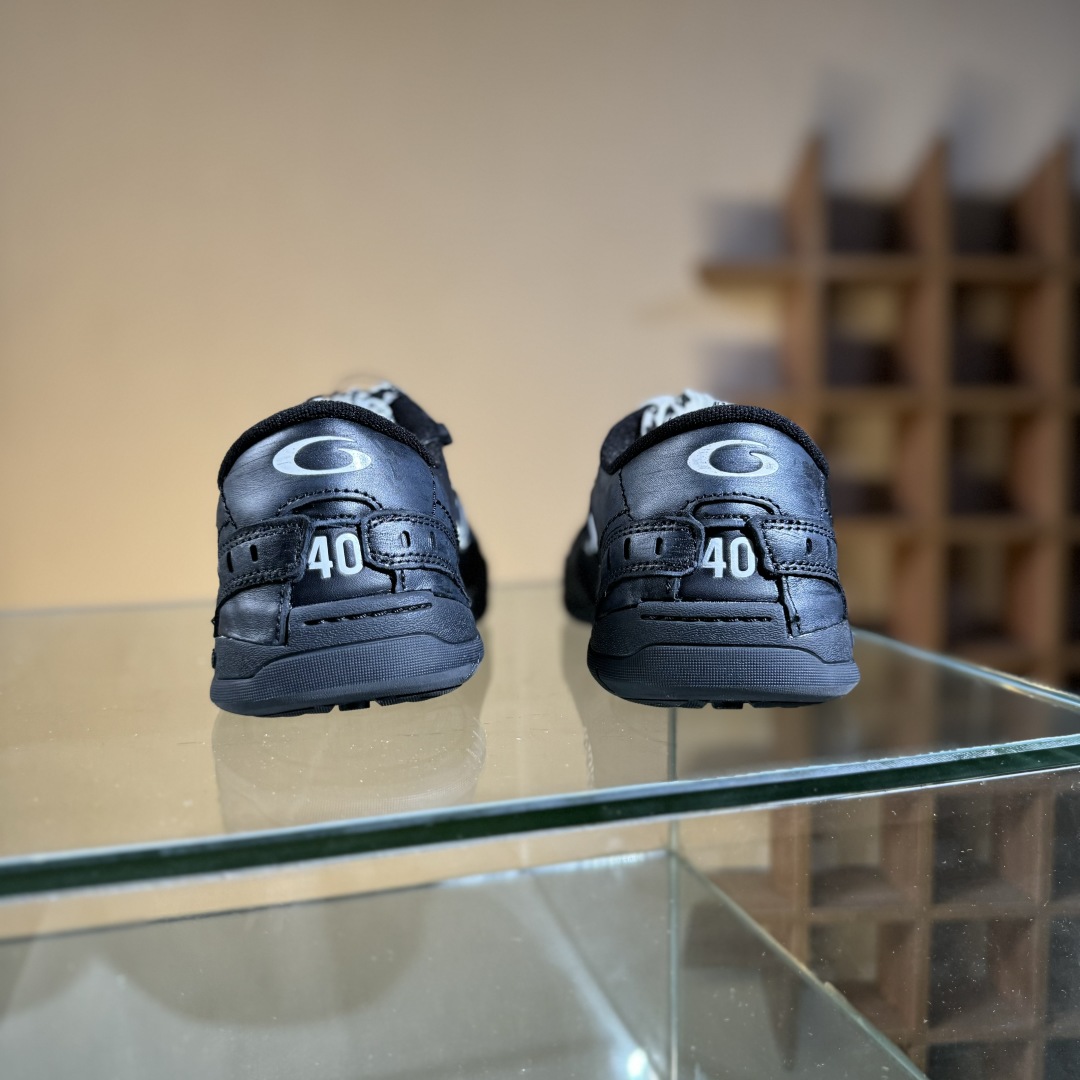 400 XA版 巴黎世家 18代第5色 Balenciaga Hamptons Worn-Out 板鞋
