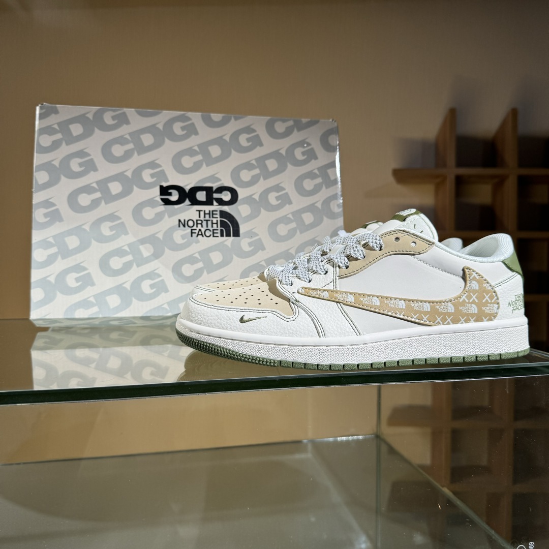 280 Travis Scott x Fragment Design x Air Jordan 1 Low SP AJ1 乔1 北面联名 印字米白卡其绿 低帮文化休闲板鞋 QW5088-204