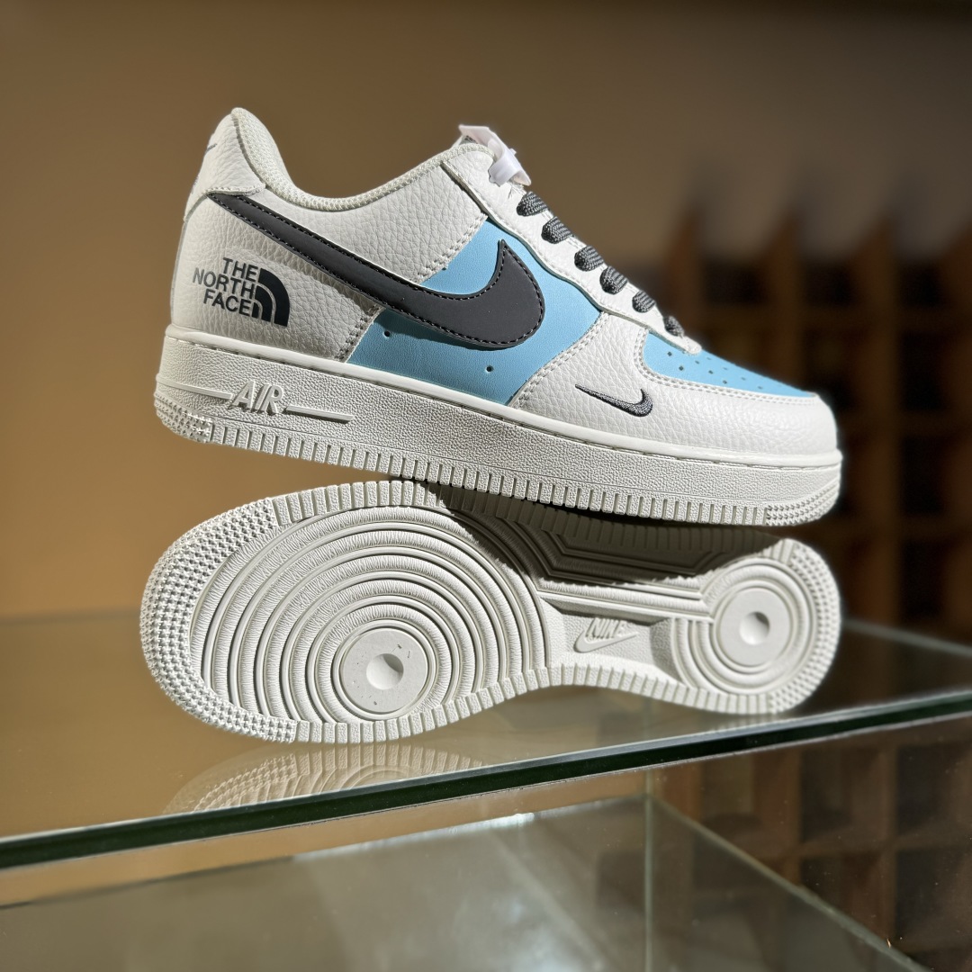 260 Nike Air Force 1'07 Low 北面联名 米浅蓝灰勾 空军一号定制休闲板鞋 CS5288-026