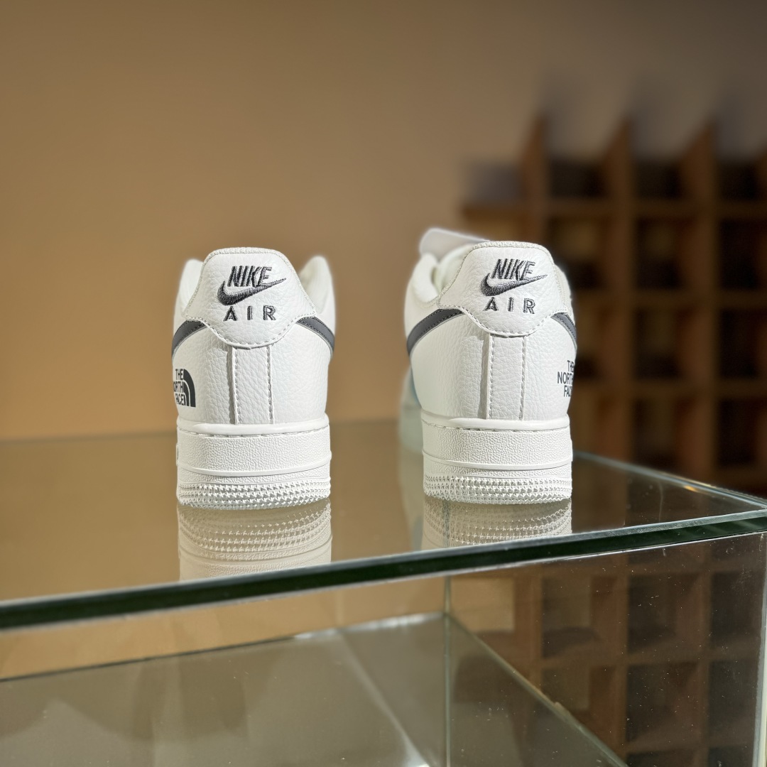 260 Nike Air Force 1'07 Low 北面联名 米浅蓝灰勾 空军一号定制休闲板鞋 CS5288-026