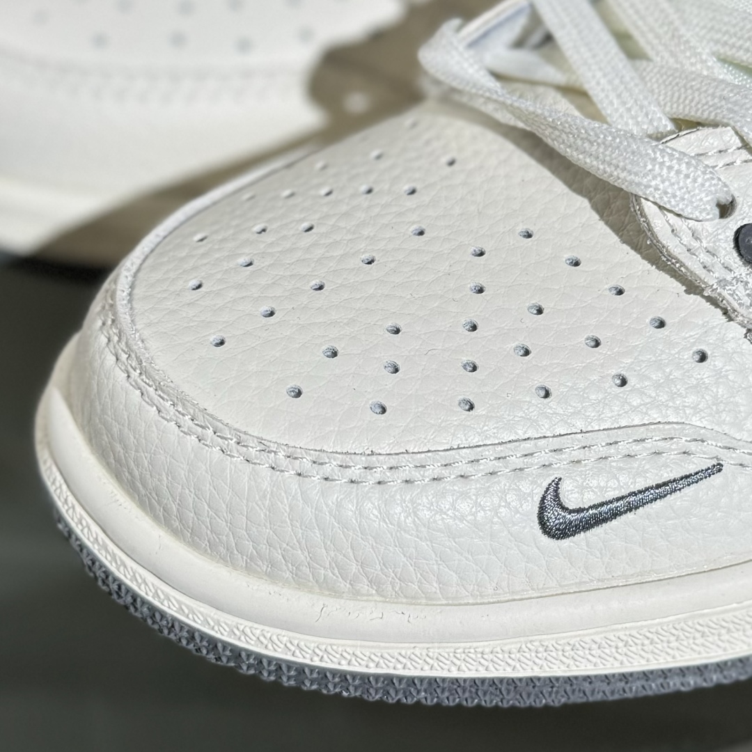 280 Travis Scott x Fragment Design x Air Jordan 1 Low SP AJ1 乔1 Supreme联名 米白暗花 低帮文化休闲板鞋 XS2025-050