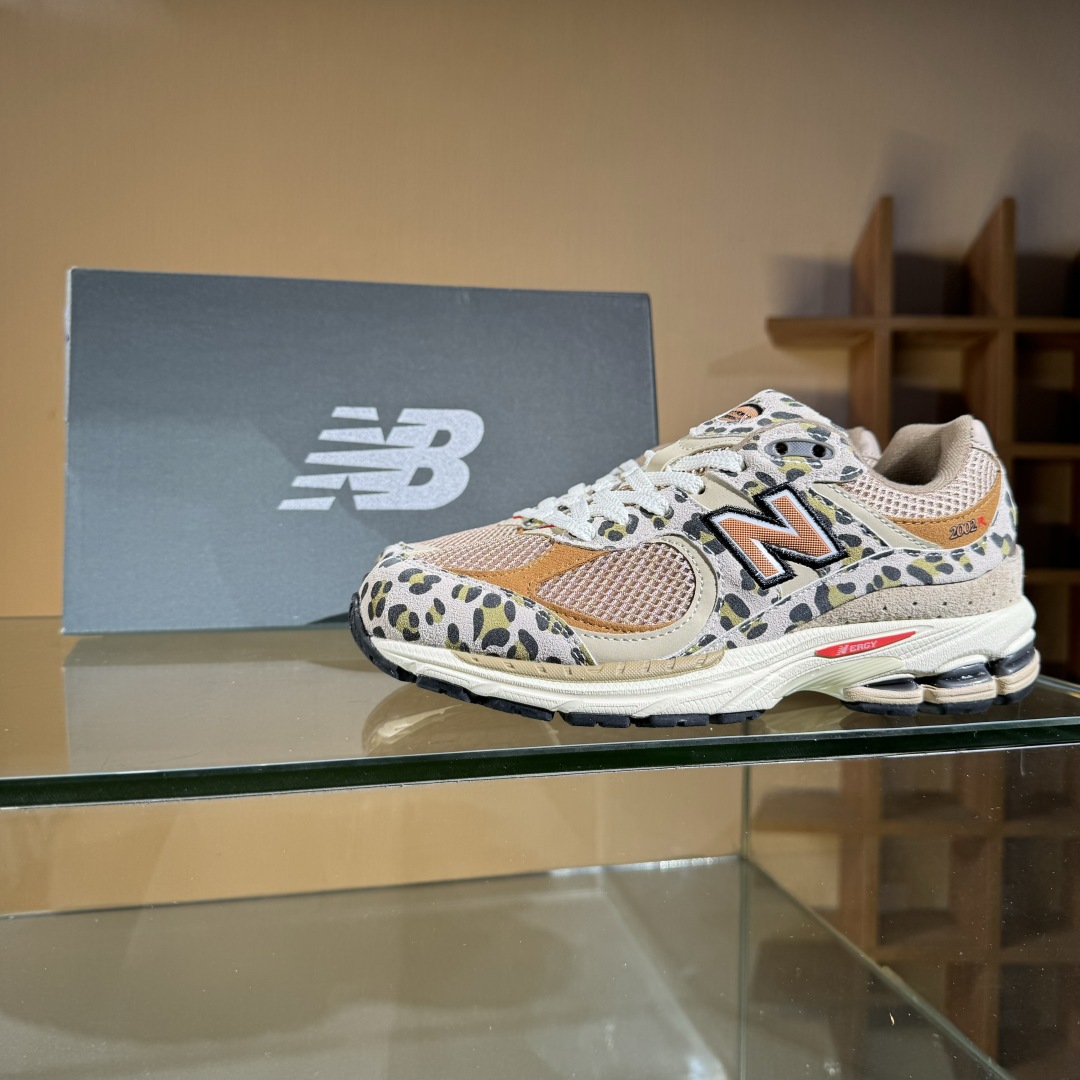 190 New Balance 2002系列 复古休闲跑步鞋 U2002RCP