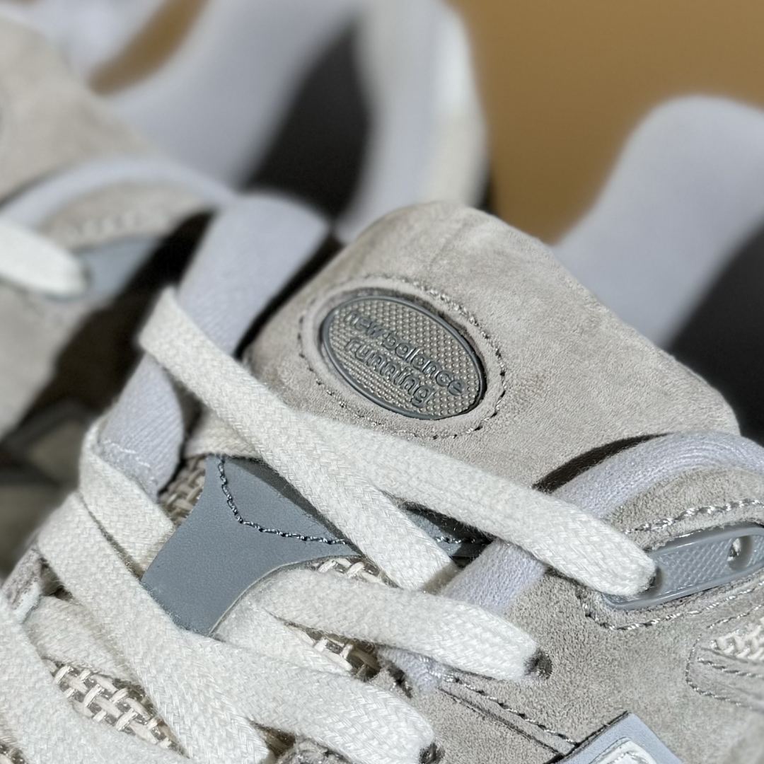 230 X版 New Balance 2002系列 复古休闲跑步鞋 U2002RRD