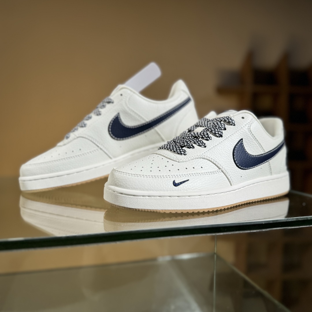 260 Nike Air Force 1 Low 07 x NIKE 白黑小勾满天星  CS5288-015
