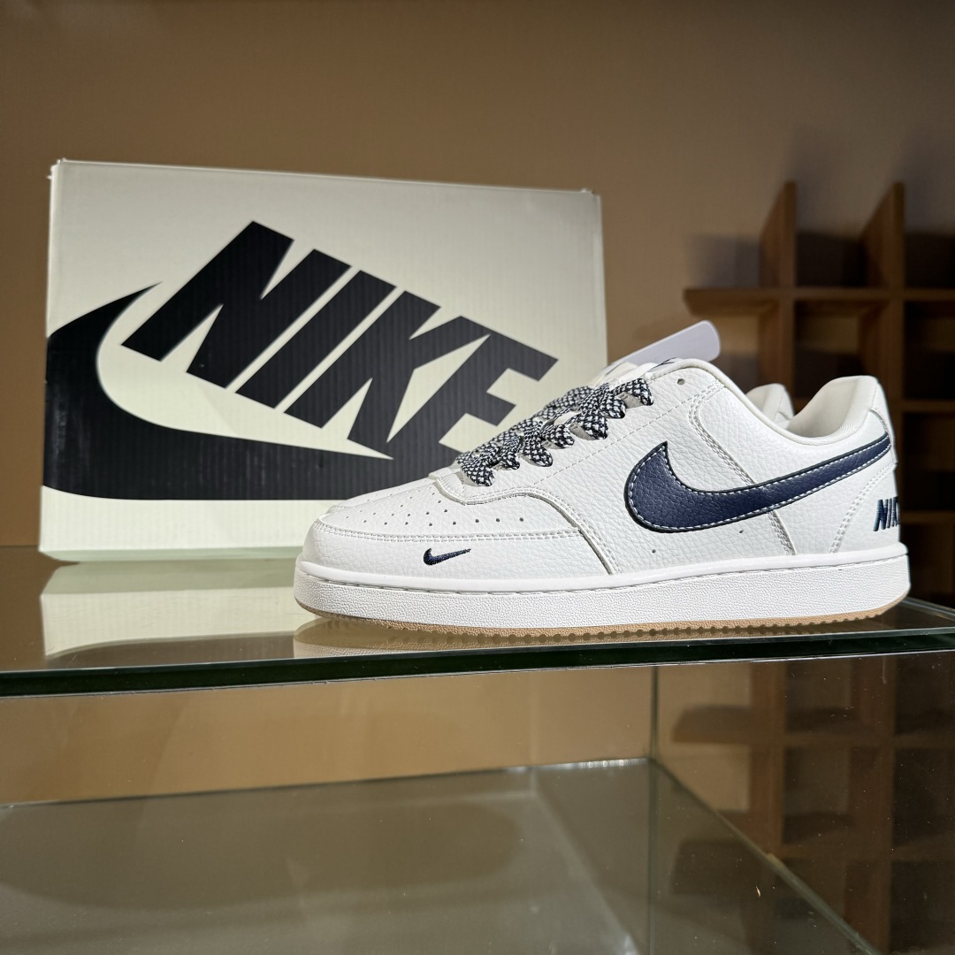 260 Nike Air Force 1 Low 07 x NIKE 白黑小勾满天星  CS5288-015