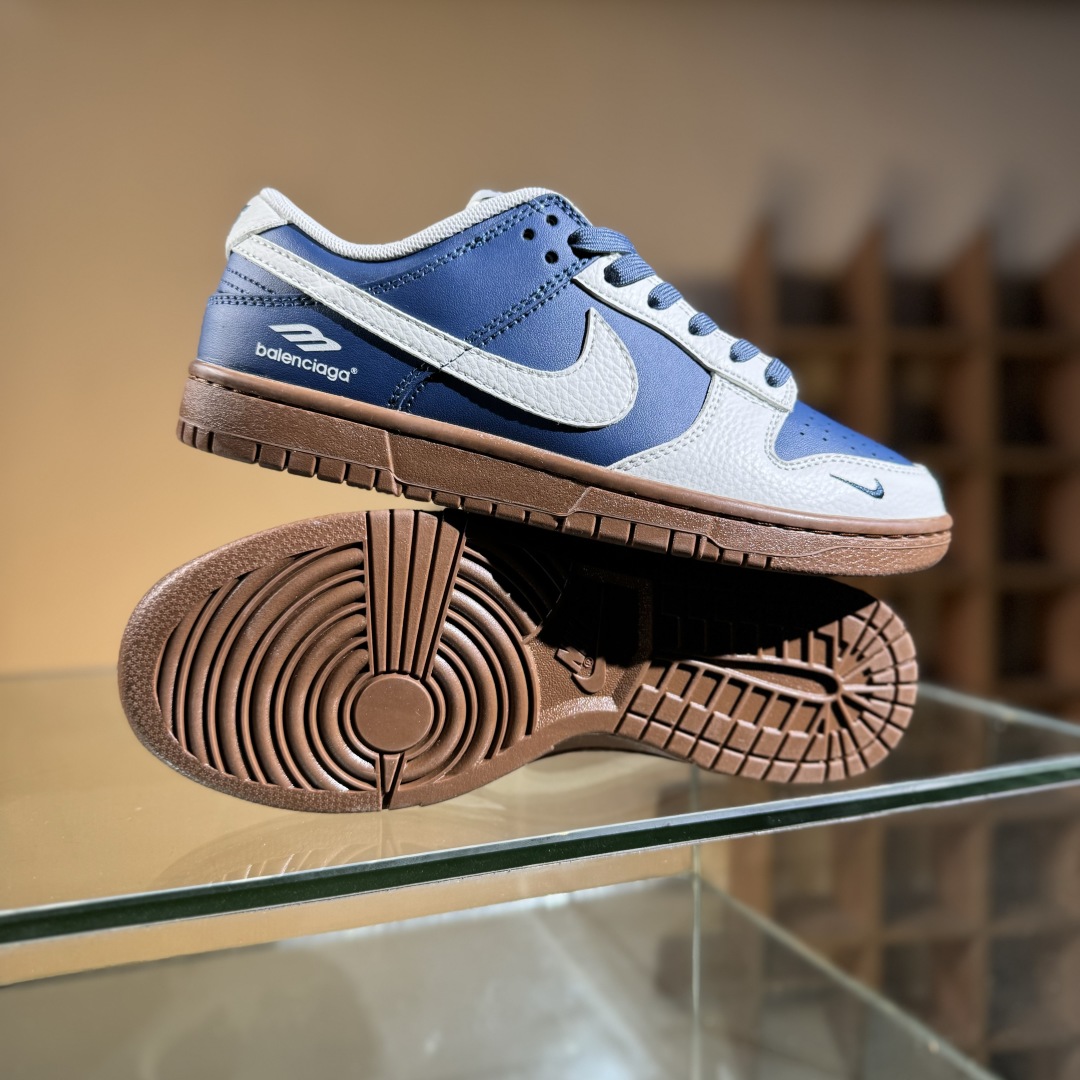 260 Nike SB Dunk Low 巴黎世家联名  FX1588-315