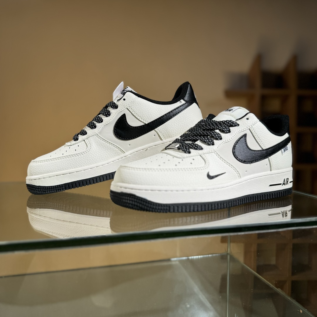 260 Nike Air Force 1‘07 Low 耐克树纹经典黑 空军一号定制休闲板鞋 SM6668-105