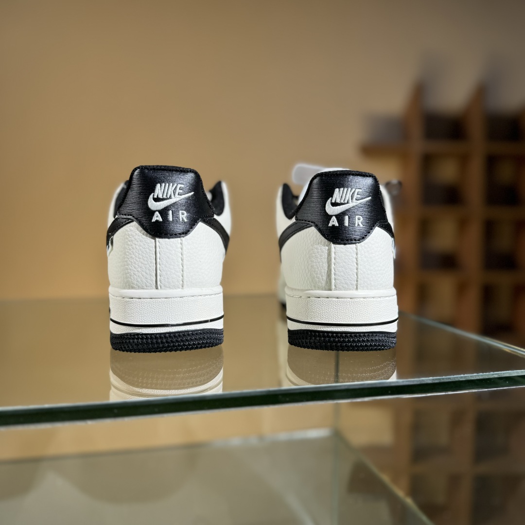 260 Nike Air Force 1‘07 Low 耐克树纹经典黑 空军一号定制休闲板鞋 SM6668-105