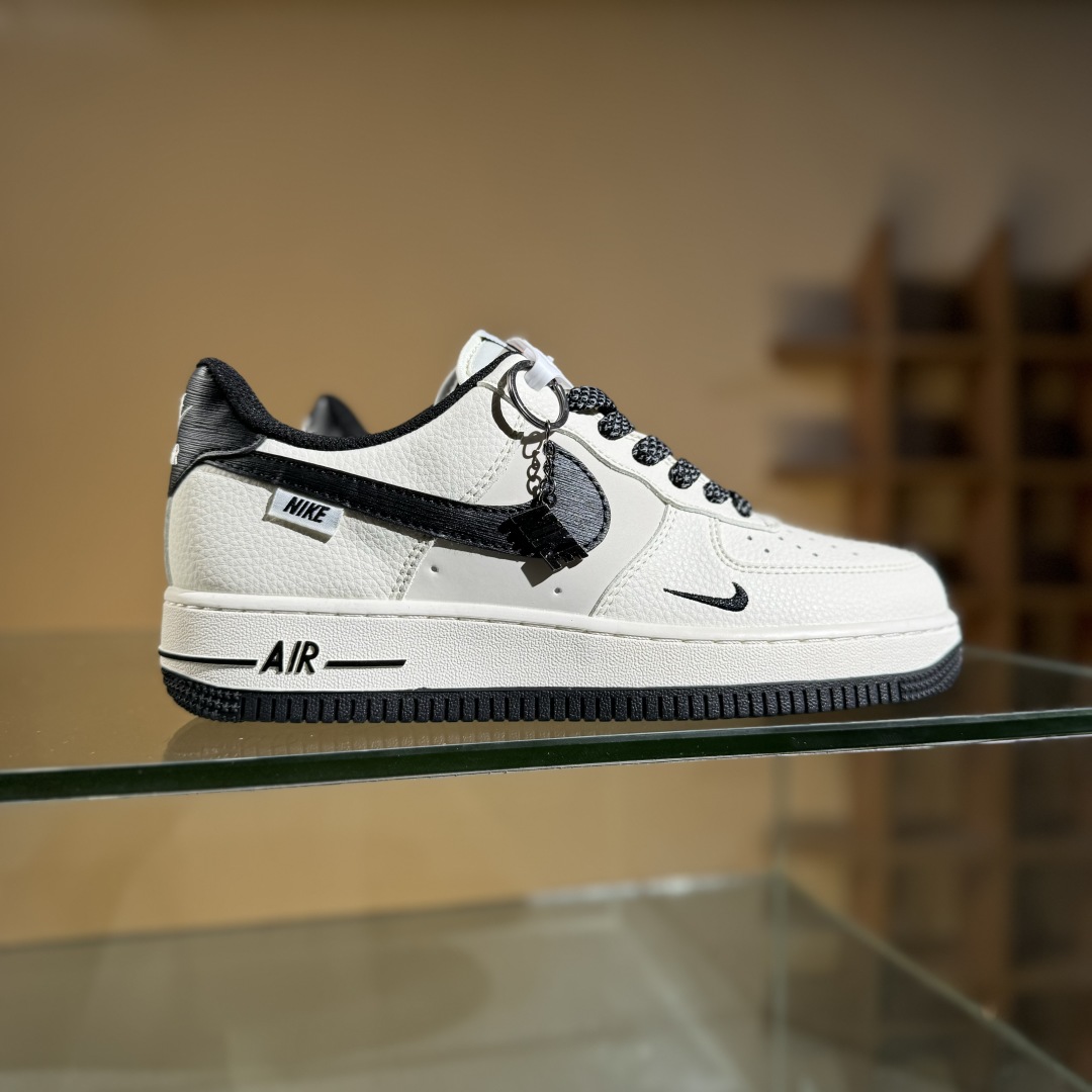 260 Nike Air Force 1‘07 Low 耐克树纹经典黑 空军一号定制休闲板鞋 SM6668-105