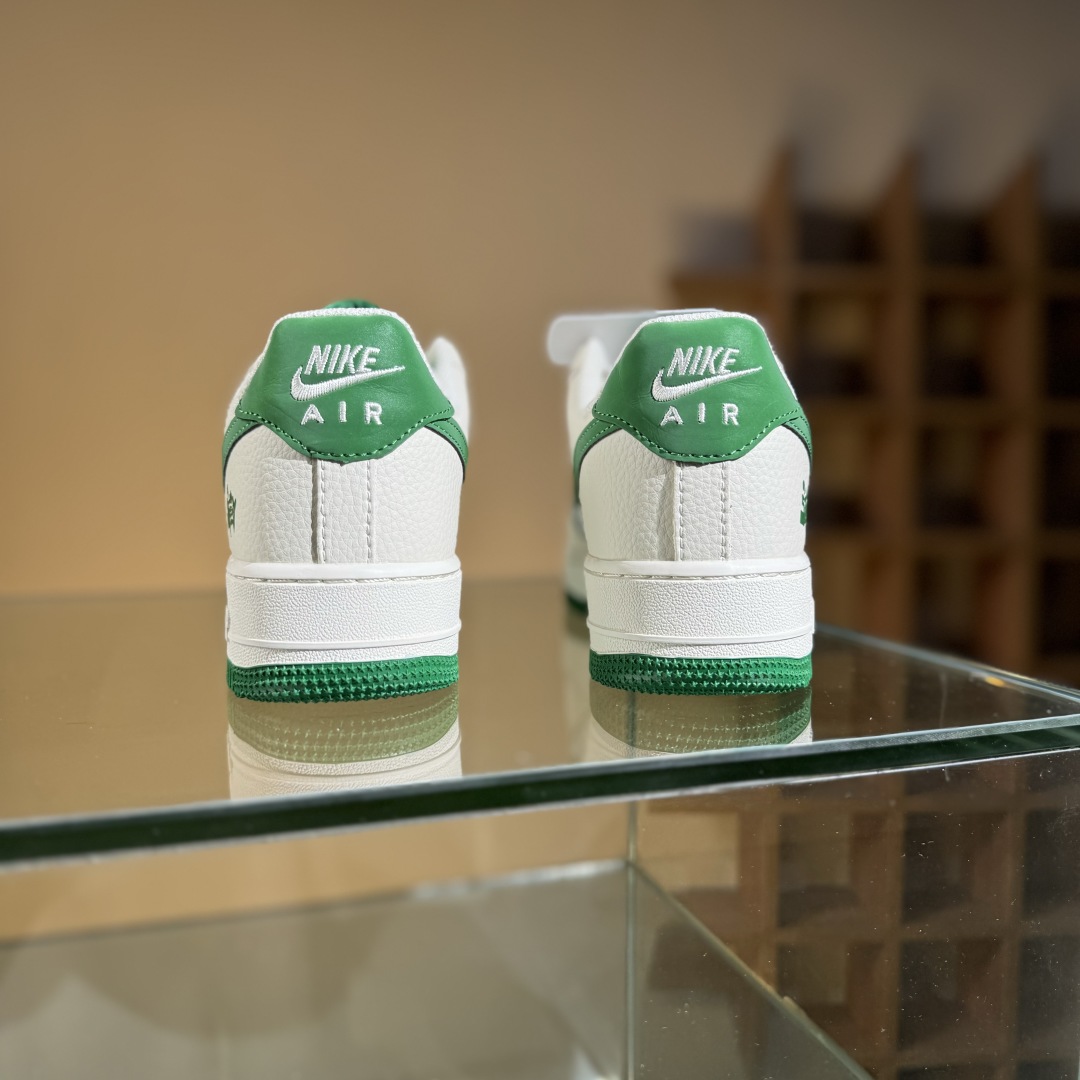 260 Nike Air Force 1‘07 Low 联名 白绿涂鸦 空军一号低帮休闲板鞋 HJ3318-001