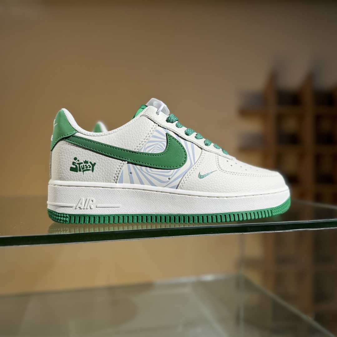 260 Nike Air Force 1‘07 Low 联名 白绿涂鸦 空军一号低帮休闲板鞋 HJ3318-001