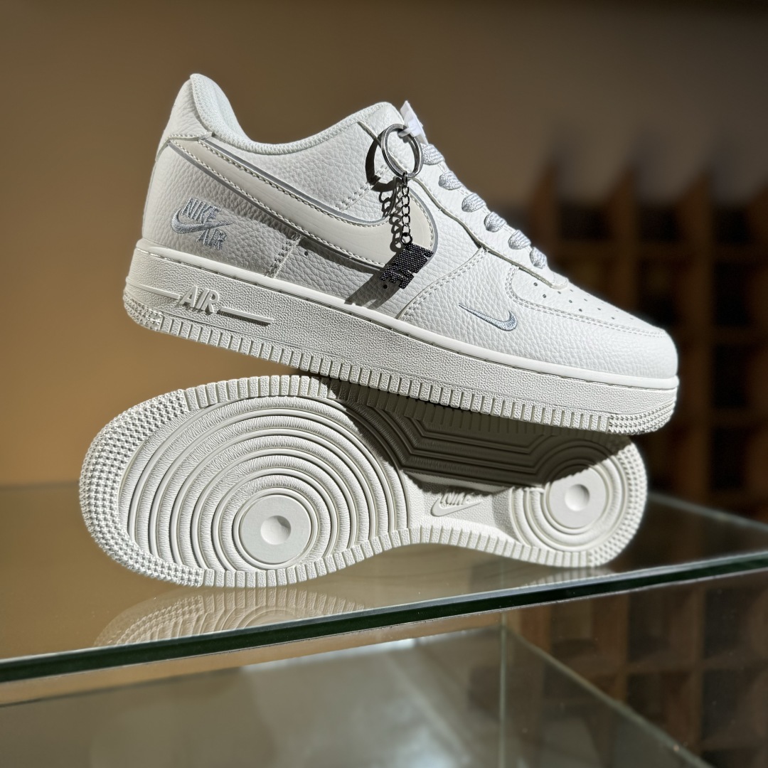 260 Nike Air Force 1 Low 07 x NIKE 米白小勾满天星 CS5288-033
