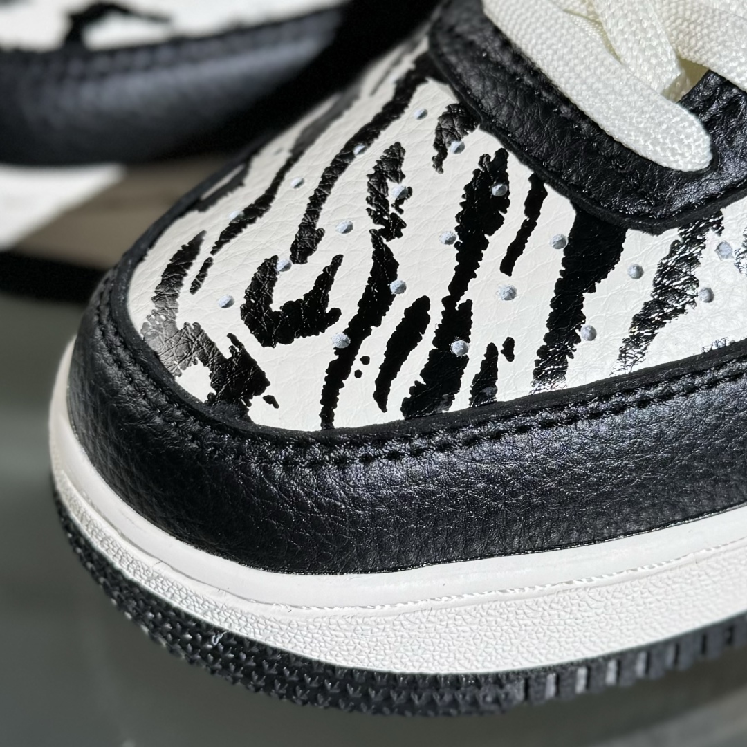 260 Nike Air Force 1'07 Low 巴黎世家联名 雪山米白黑 空军一号低帮休闲板鞋 HJ3318-004