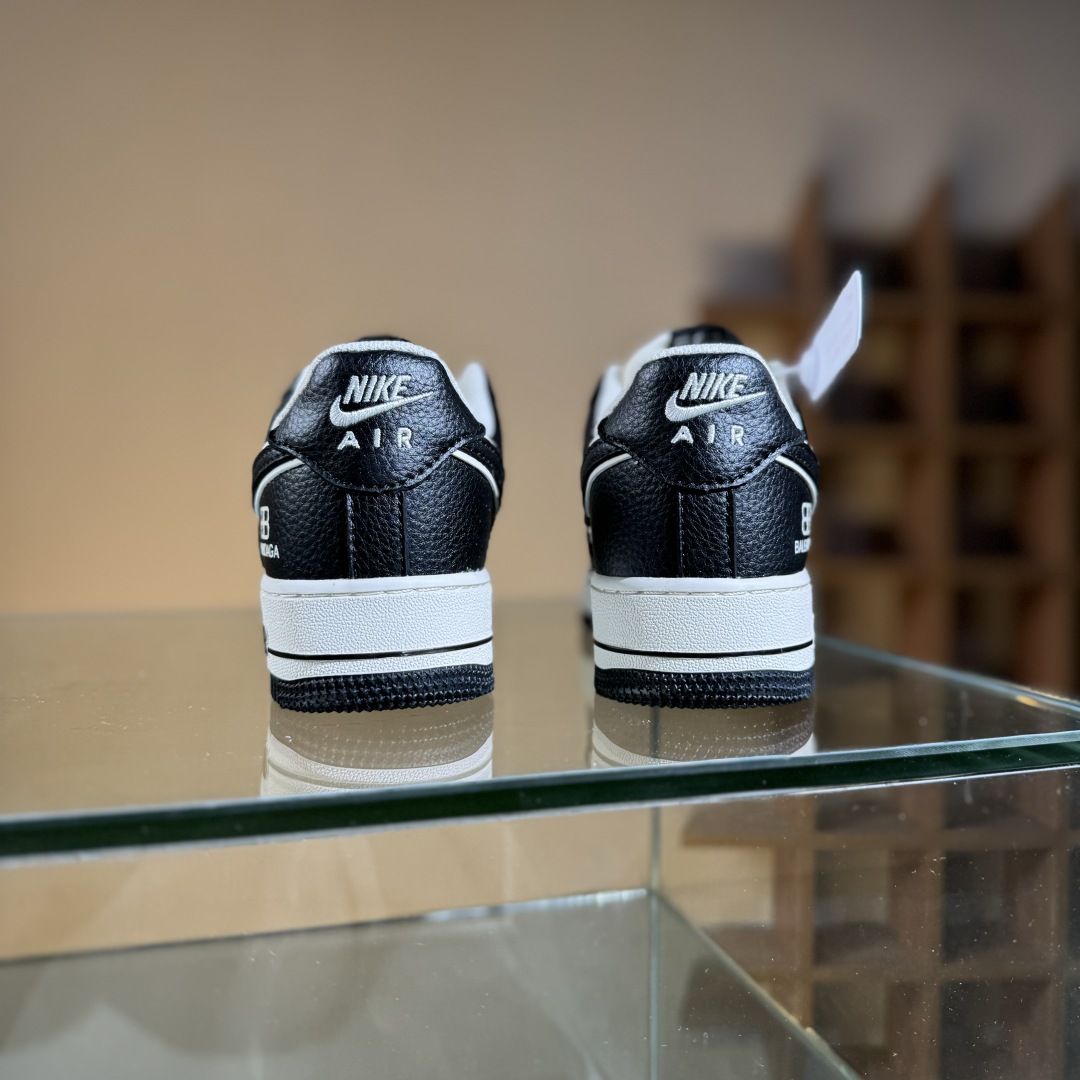 260 Nike Air Force 1'07 Low 巴黎世家联名 雪山米白黑 空军一号低帮休闲板鞋 HJ3318-004
