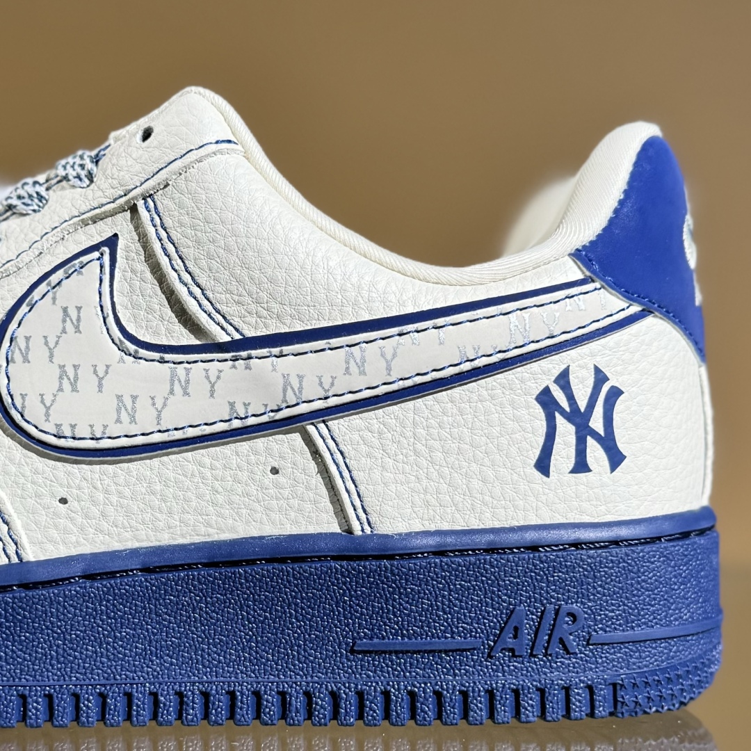 260 Nike Air Force 1'07 Low MLB联名 米蓝线反光 空军一号低帮休闲板鞋 KJ1688-010