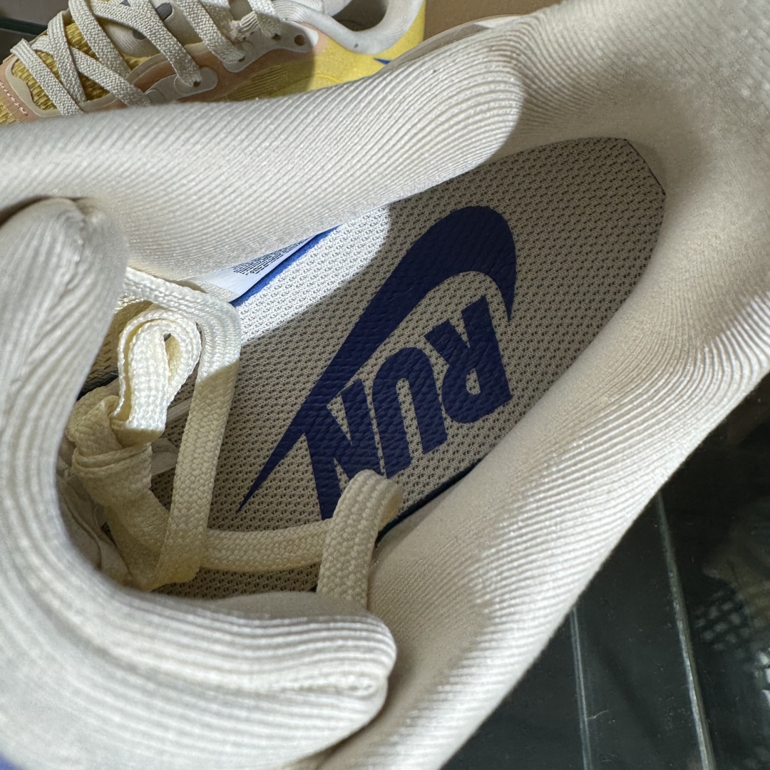 220 Nike Air Zoom Zoom Premium 耐克网面厚底气垫跑鞋 FN8453-025