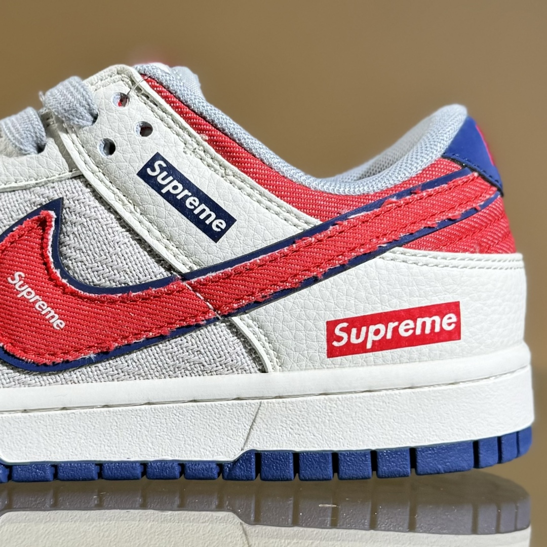 260 Nike SB Dunk Low x Supreme 白灰双小勾 XD1588-233