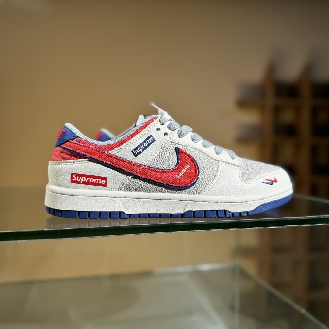 260 Nike SB Dunk Low x Supreme 白灰双小勾 XD1588-233