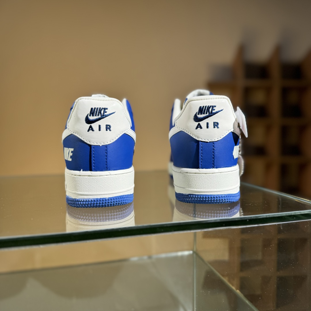 260 Nike Air Force 1'07 Low 耐克联名 双拼蓝白勾 空军一号低帮休闲板鞋 KJ1688-009