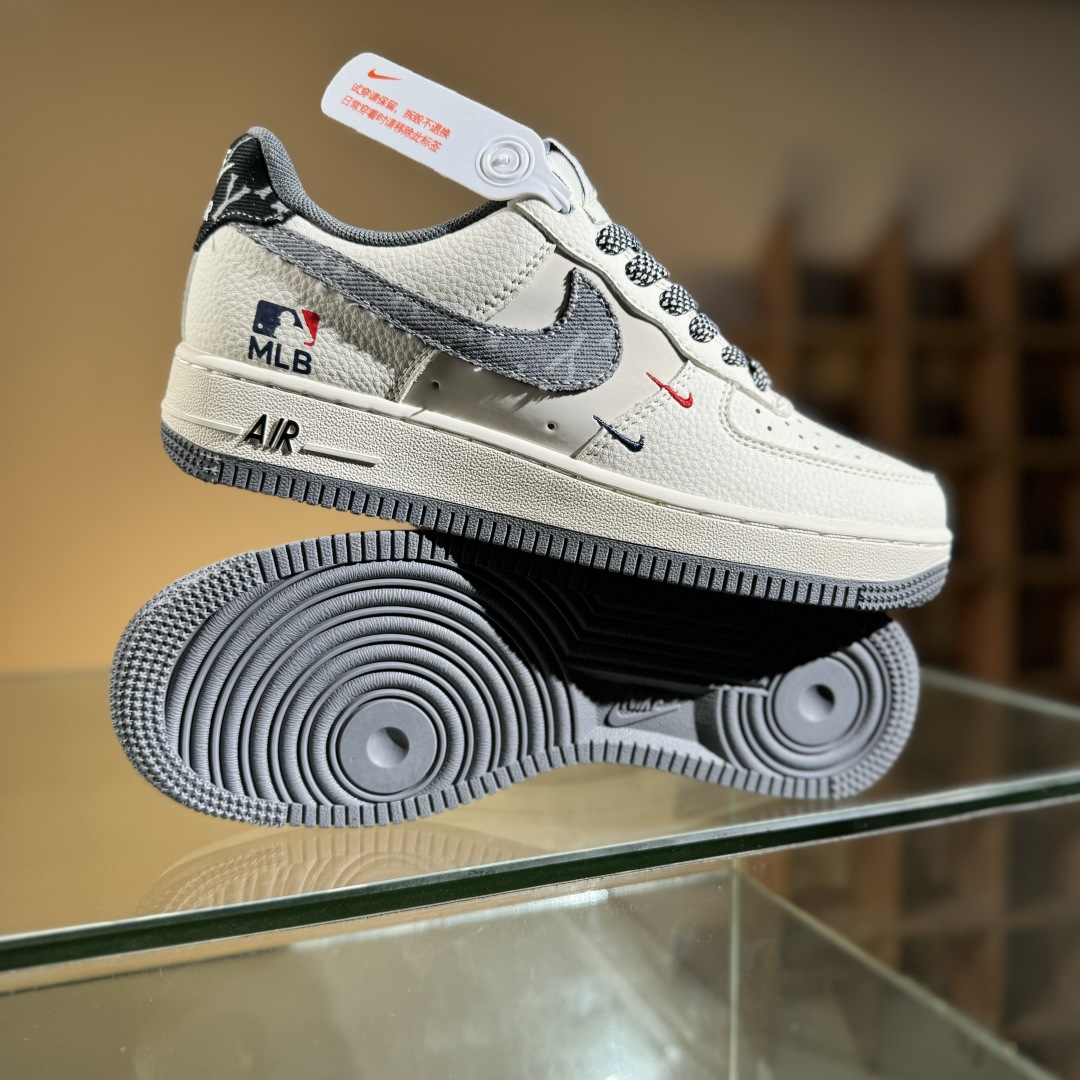260 Nike Air Force 1'07 Low MLB联名 红蓝双勾米灰 空军一号低帮休闲板鞋 QW5606-264