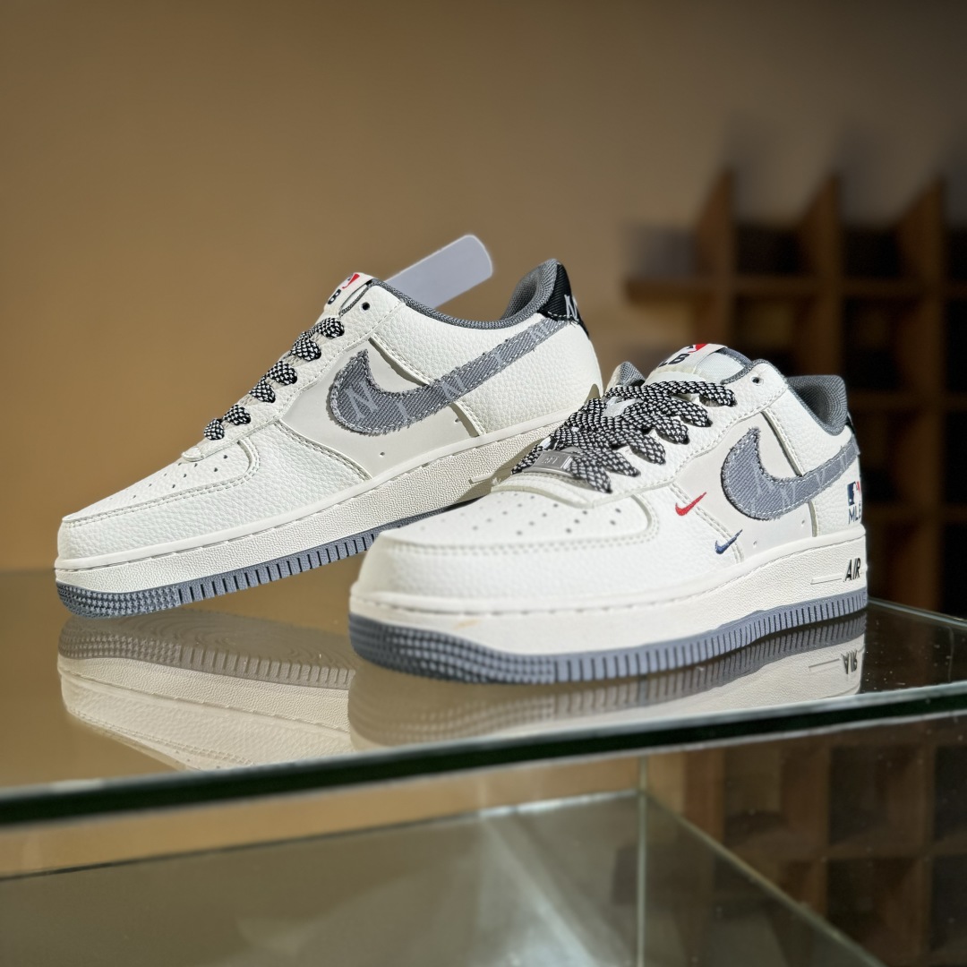 260 Nike Air Force 1'07 Low MLB联名 红蓝双勾米灰 空军一号低帮休闲板鞋 QW5606-264