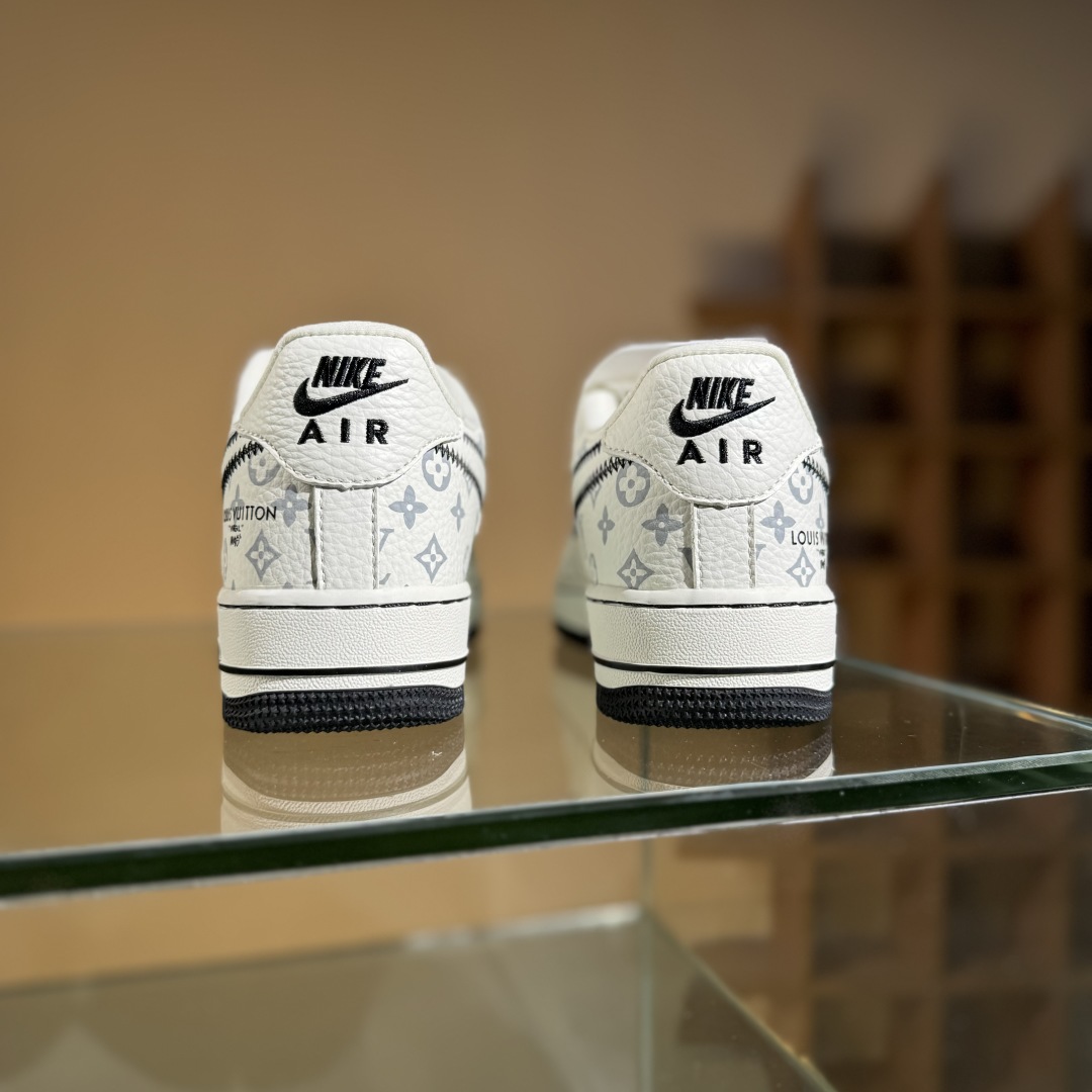 260 Nike Air Force 1'07 Low LV联名 米白黑线 空军一号低帮休闲板鞋 SC0601-557