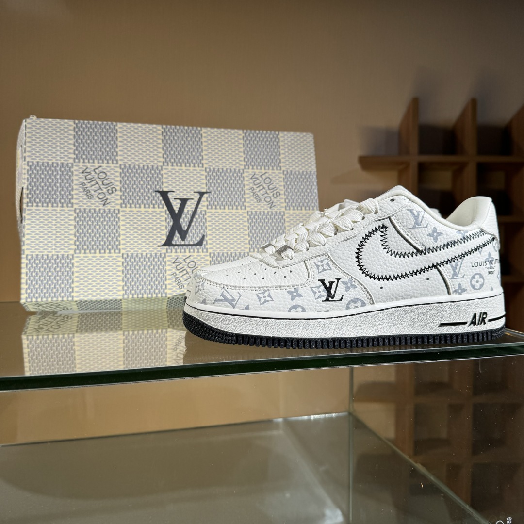 260 Nike Air Force 1'07 Low LV联名 米白黑线 空军一号低帮休闲板鞋 SC0601-557