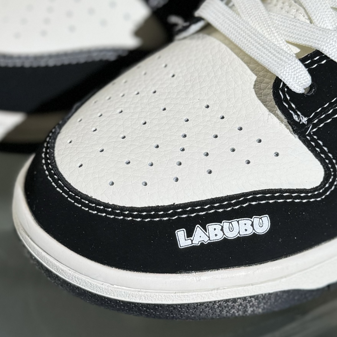 260 NIKE SB Dunk Low RETRO x LABUBU 黑白  DS6608-010