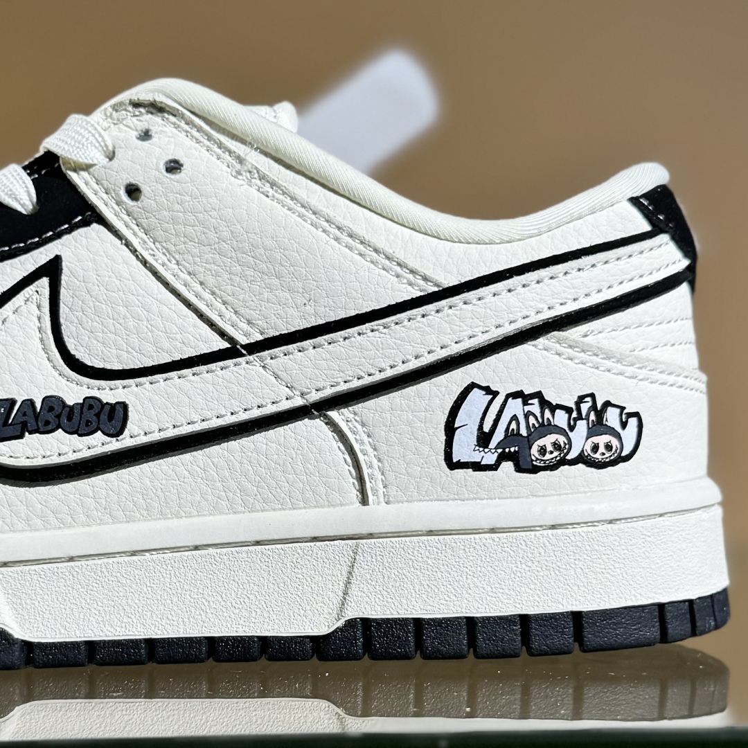 260 NIKE SB Dunk Low RETRO x LABUBU 黑白  DS6608-010