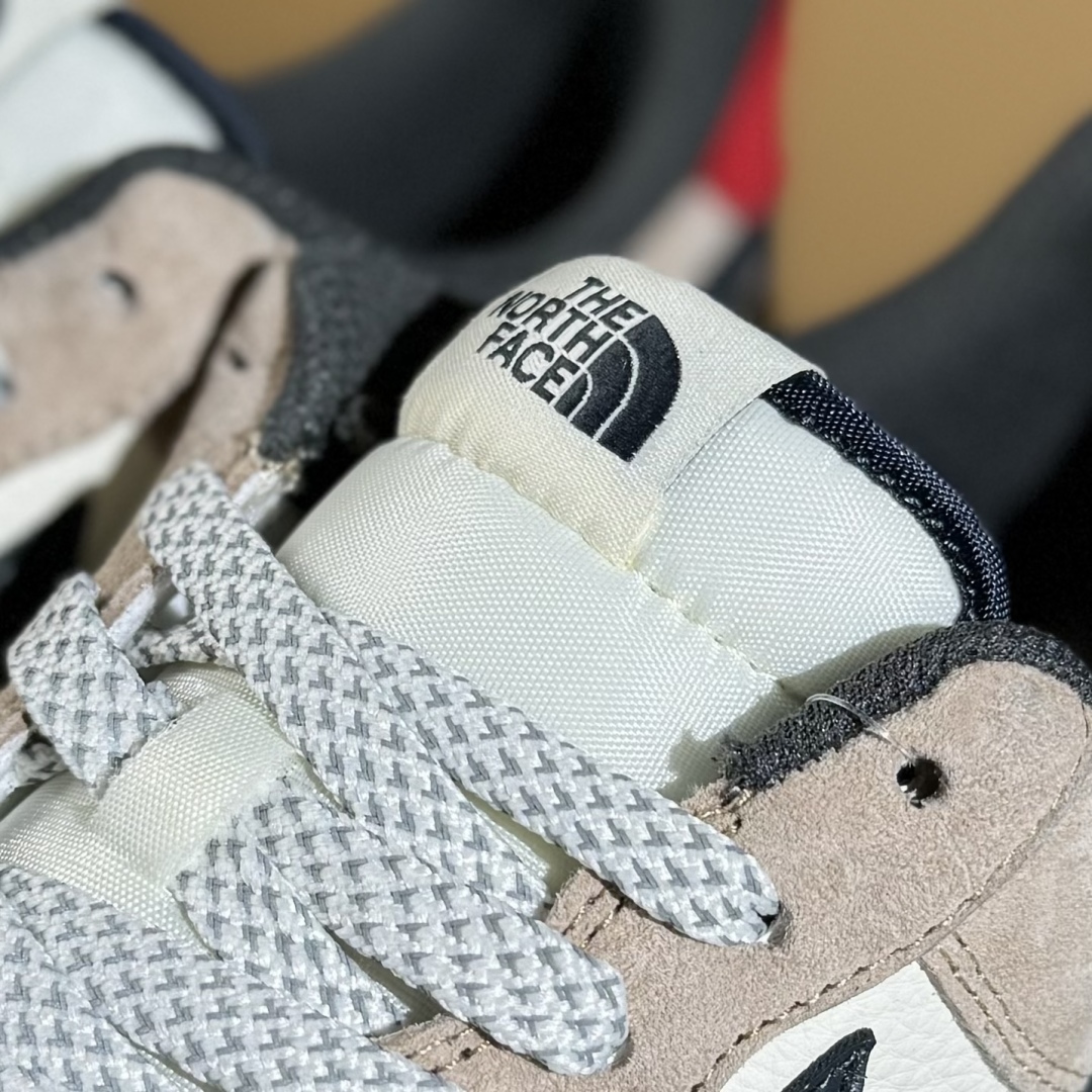 260 Nike Air Force 1 Low 07 x The North Face 棕白黑小勾满天星  HS8068-051