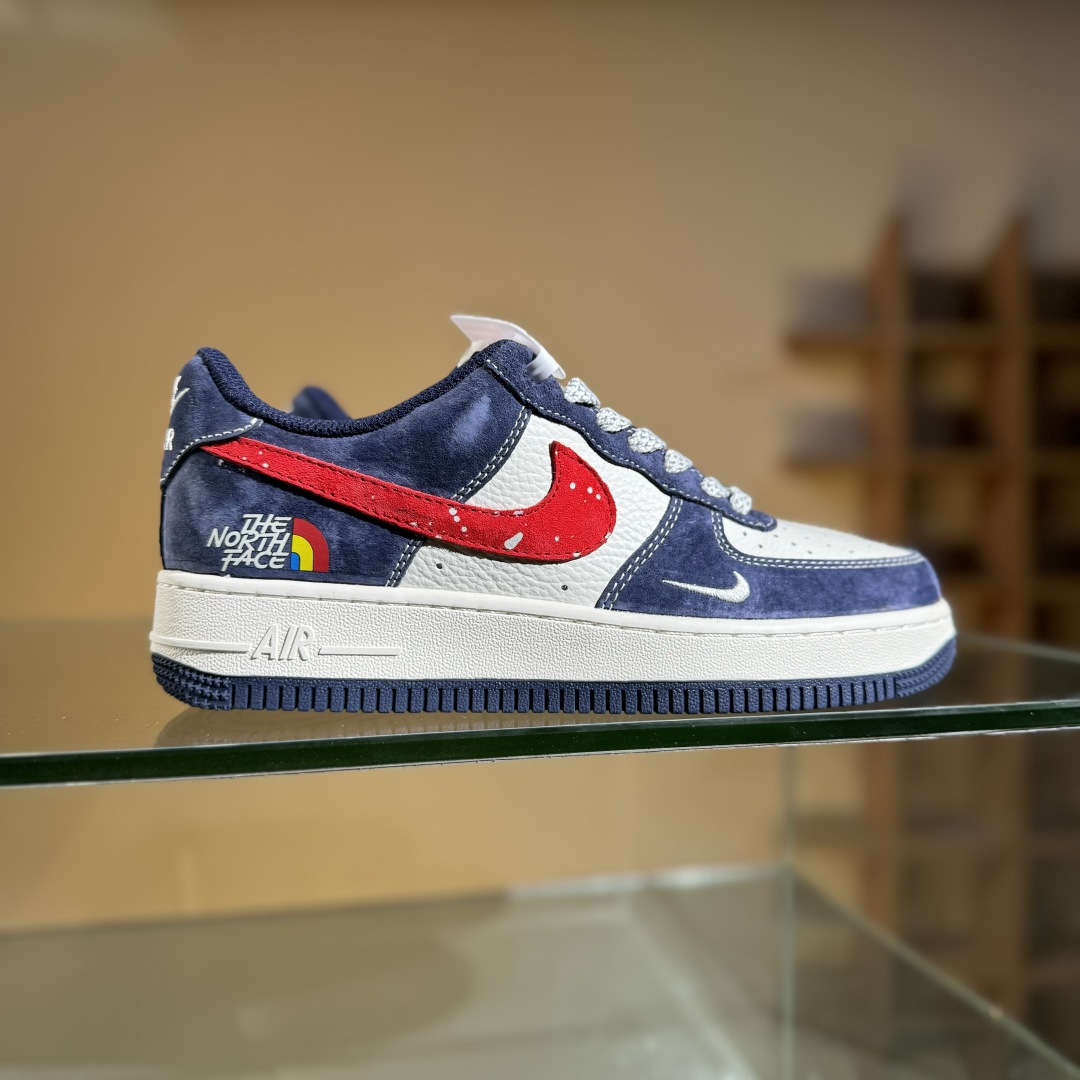 260 Nike Air Force 1 Low 07 x The North Face 蓝白红小勾满天星 HS8068-045