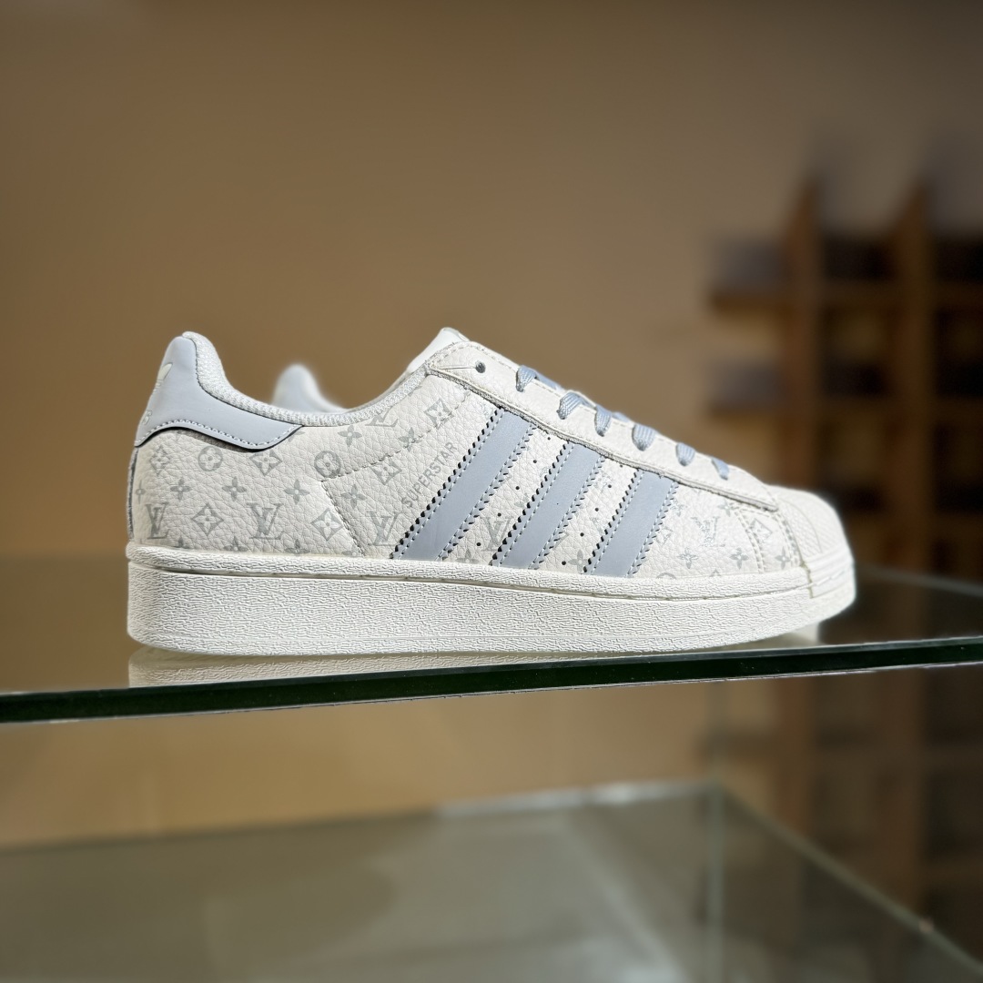 240 AD Originals Superstar x Louis Vuitt米灰 DS0012