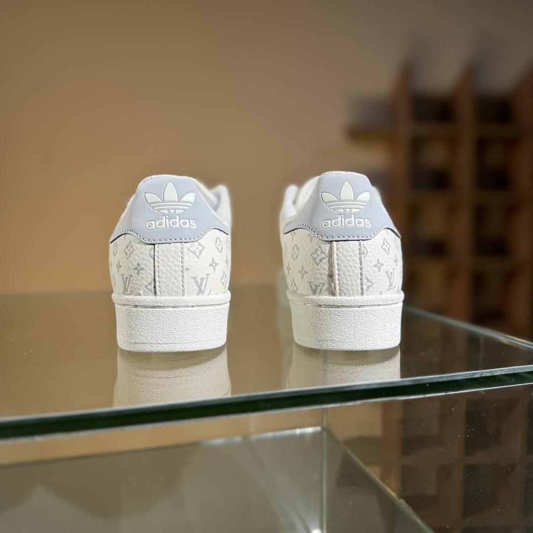 240 AD Originals Superstar x Louis Vuitt米灰 DS0012