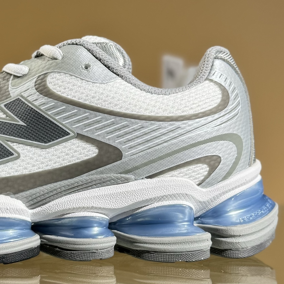220 New Balance 2000系列复古老爹风休闲运动慢跑鞋 U2000AA