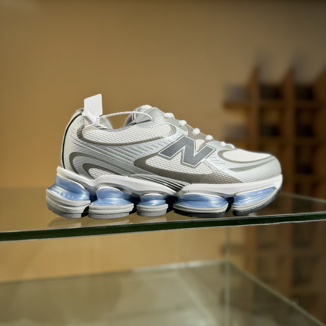 220 New Balance 2000系列复古老爹风休闲运动慢跑鞋 U2000AA