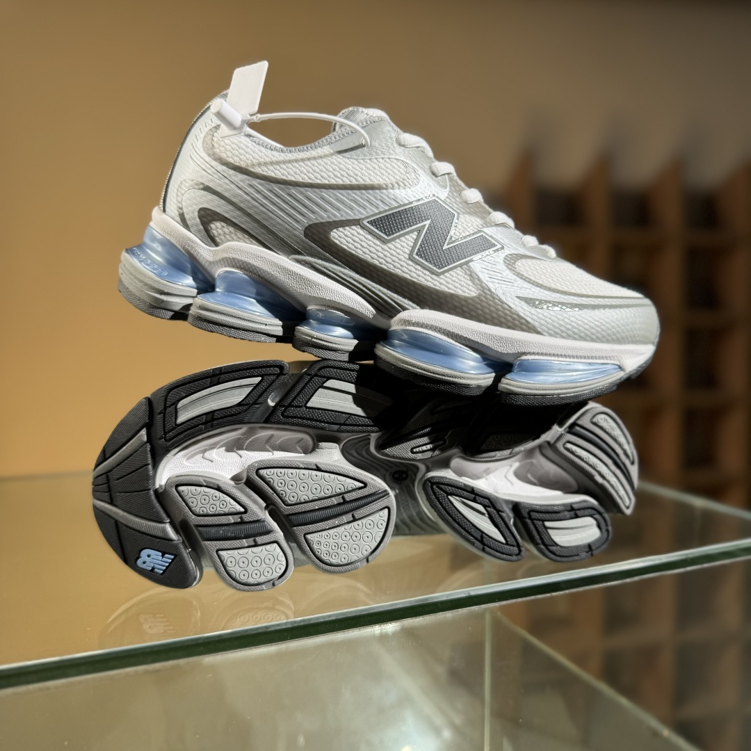 220 New Balance 2000系列复古老爹风休闲运动慢跑鞋 U2000AA