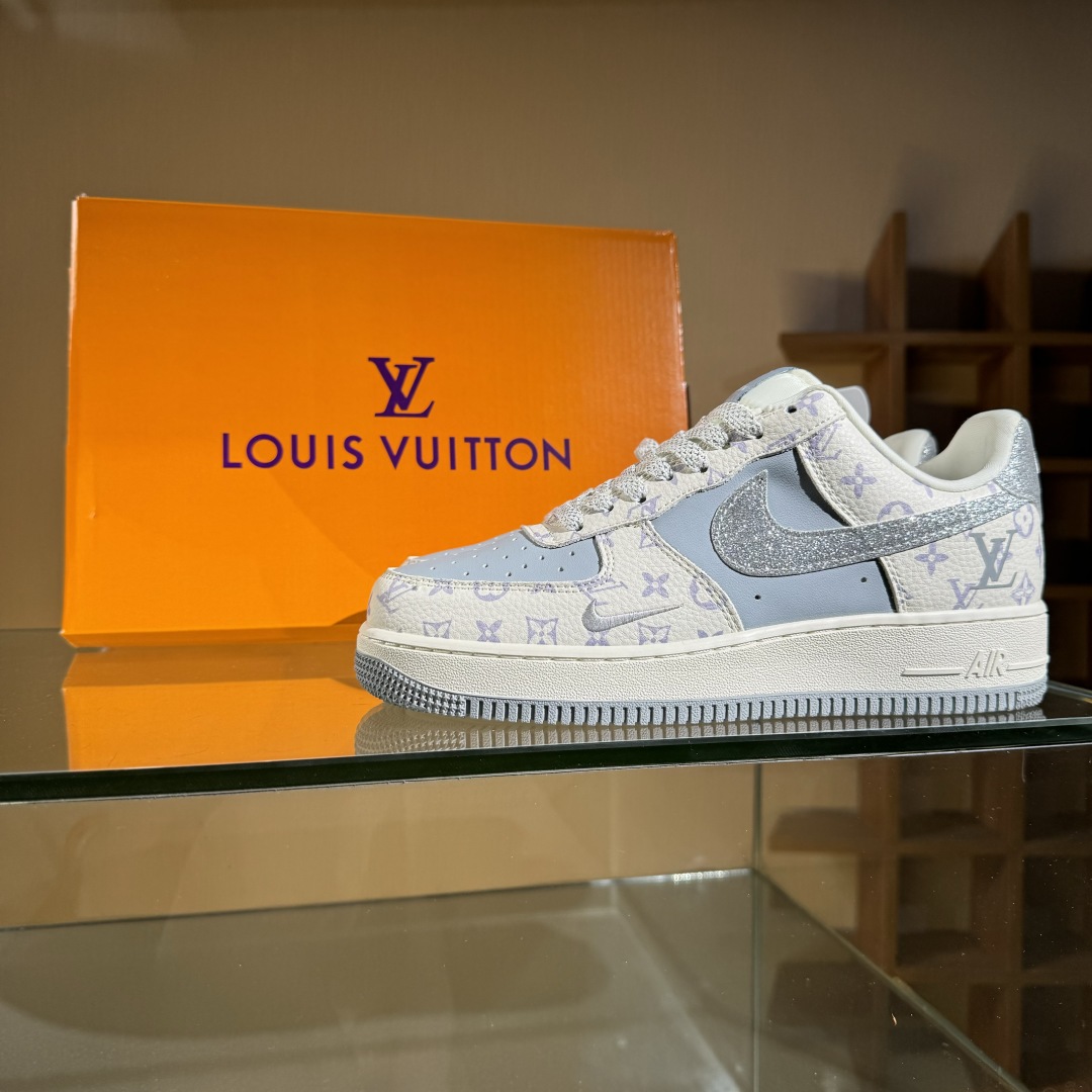 260 Nike Air Force 1'07 Low LV联名 闪银勾 空军一号低帮休闲板鞋 DF0188-078