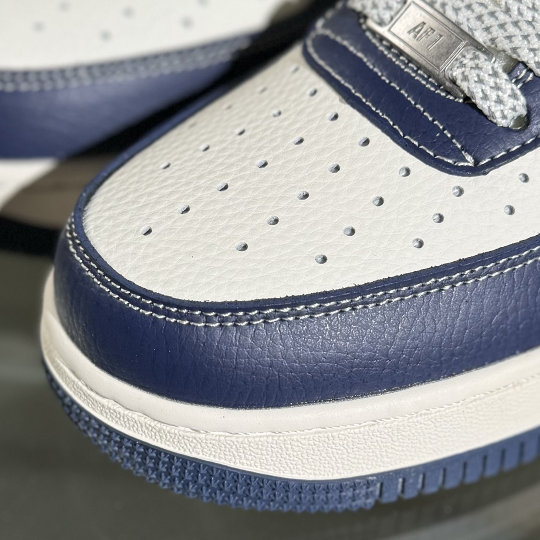 260 Nike Air Force 1'07 Low UN联名 多彩蓝红拼接 空军一号低帮休闲板鞋 JP8028-005