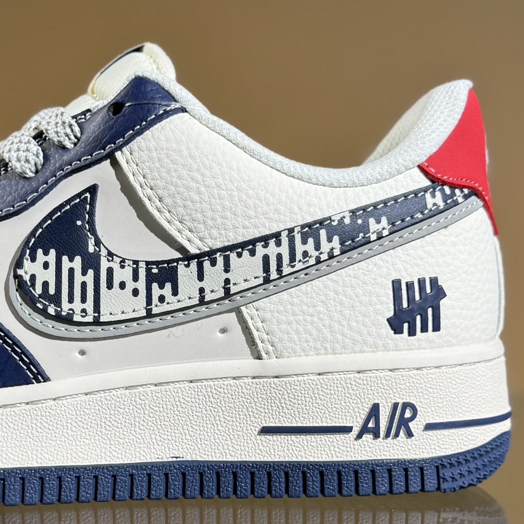 260 Nike Air Force 1'07 Low UN联名 多彩蓝红拼接 空军一号低帮休闲板鞋 JP8028-005