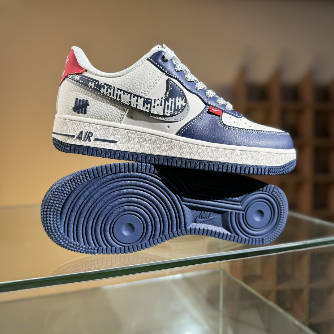 260 Nike Air Force 1'07 Low UN联名 多彩蓝红拼接 空军一号低帮休闲板鞋 JP8028-005