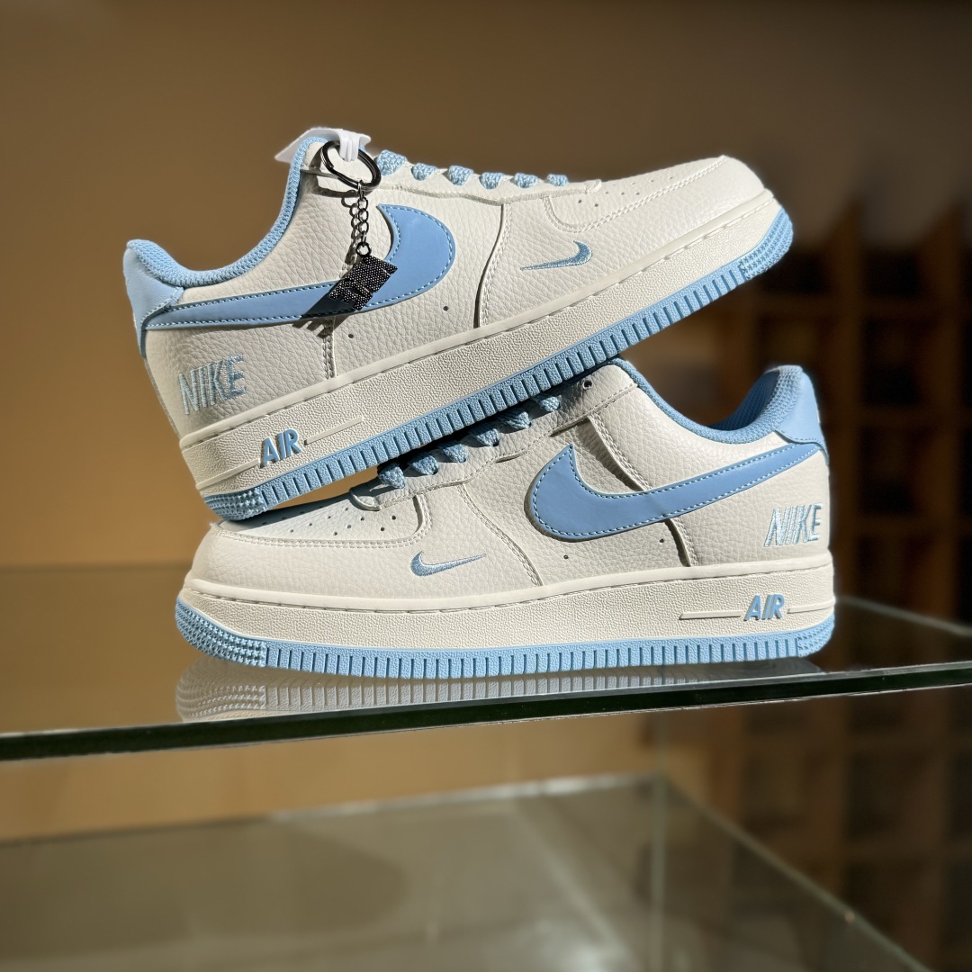 260 Nike Air Force 1'07 Low 联名 天蓝勾 空军一号低帮休闲板鞋 CS5288-030