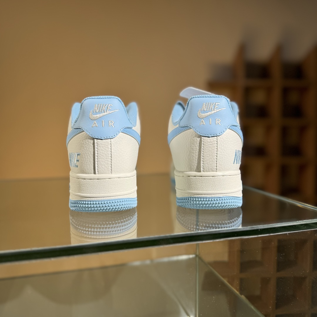 260 Nike Air Force 1'07 Low 联名 天蓝勾 空军一号低帮休闲板鞋 CS5288-030