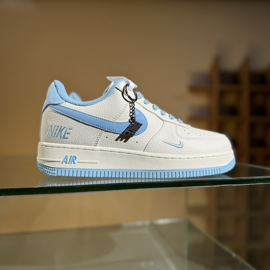 260 Nike Air Force 1'07 Low 联名 天蓝勾 空军一号低帮休闲板鞋 CS5288-030