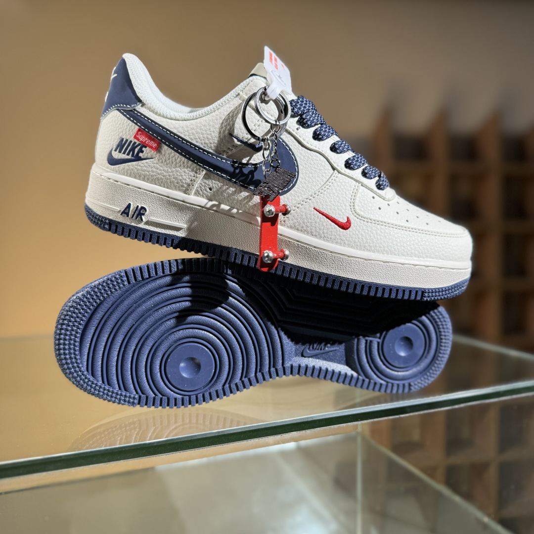 260 Nike Air Force 1'07 Low Supreme联名 米蓝勾 空军一号低帮休闲板鞋 HH7518-071