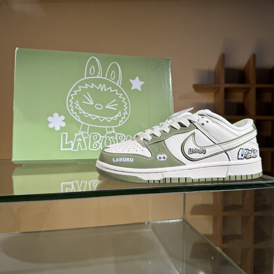 260 NIKE SB Dunk Low RETRO x LABUBU 绿白  DS6608-008